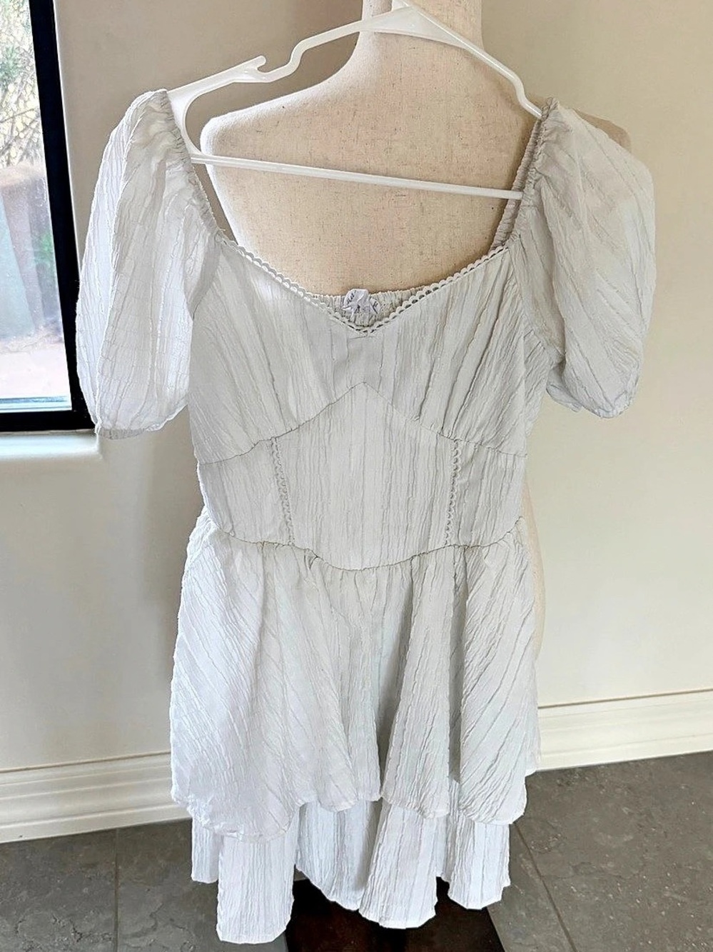 All In Favor White Puff Sleeve Tiered Mini Dress XS